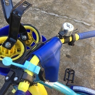 子供用  補助輪付き   の画像