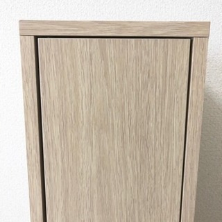 スリム ブッシュキャビネットの画像