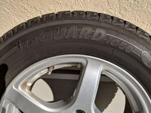 スタッドレスタイヤ