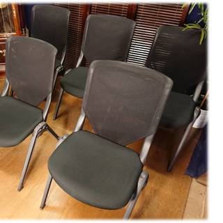 Ｃ30 美品 会議用 ミーティング用 ブラック スタッキングチェ...