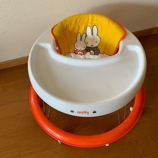 歩行器 ミッフィー