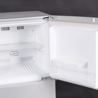 【取引中】R-CE064 ユーイング MR-F140C 2ドア冷凍冷蔵庫 140L 2011年製の画像