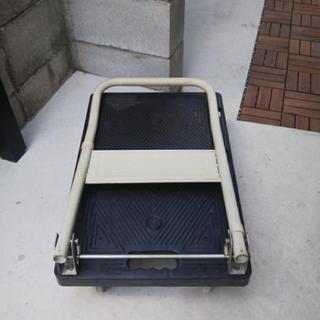 折り畳み式台車の画像