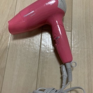 可愛い✨💕ピンクのドライヤー✨Panasonicの画像