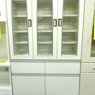 未使用品 三枚扉食器棚 キッド キッチンボード ダイニングボード 幅約90cm 高さ180cm 奥行き41cm ホワイト