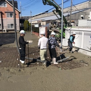 左官、土間、レベリングの職人さん募集(社宅あり)の画像