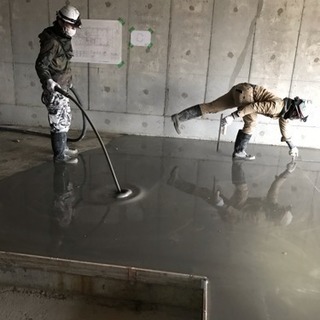 左官、土間、レベリングの職人さん募集(社宅あり)の画像