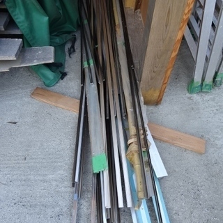 ★建具用レール金物　未使用品　画像のもの１式　早急引取希望　よろ...