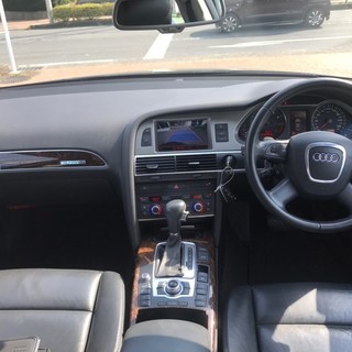 奈良☆アアウディA6オールロードクワトロ/3.2FSI/4WD/エアサス/黒本革シート/スマートキー/Pスタートの画像