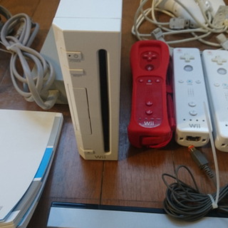 Nitendo Wii本体（リモコン、ヌンチャク、ソフト付）の画像