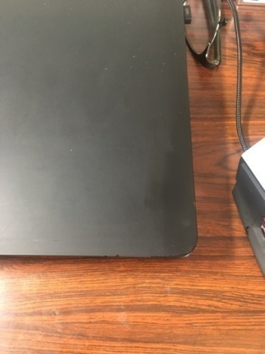 デル inspiron 7447 i5-4210H 2.9GHz SSD 240Gb GTX 850m 4Gb