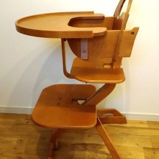 ベビーチェアーの画像