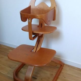 ベビーチェアーの画像