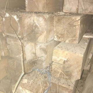 角材  ざら板 小屋作り 薪に！急募です！の画像