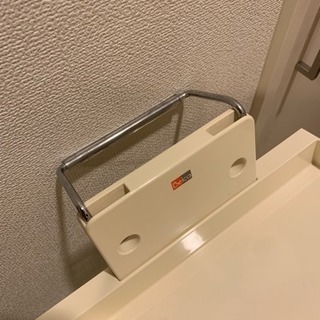 冷蔵庫に【値下げ★】マグネットで取り付け🌟ラップやキッチンペーパーの収納にの画像