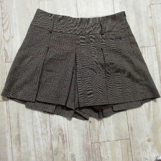 チェックのキュロットスカート