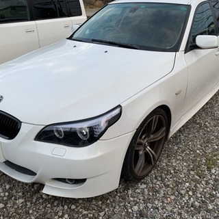 BMWM530iの画像
