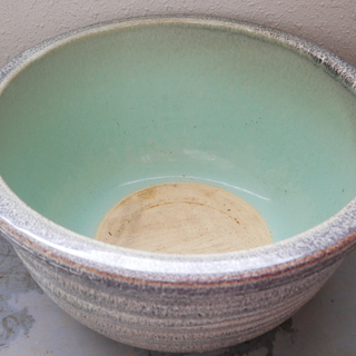 信楽焼　睡蓮鉢　金魚鉢の画像