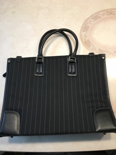 新品未使用ビジネスバッグ