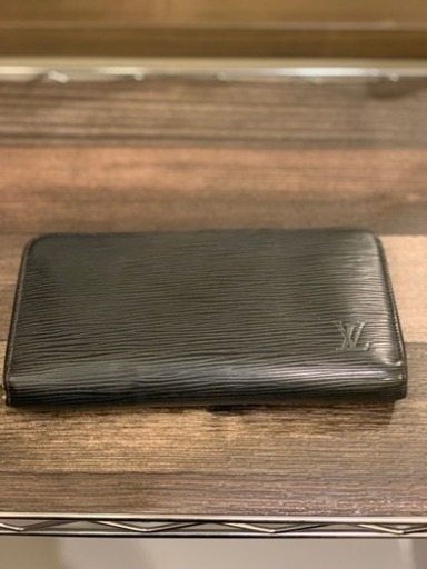 ルイヴィトン エピ 財布