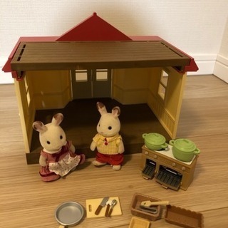 ☆シルバニア 人形&家・小物セット☆の画像