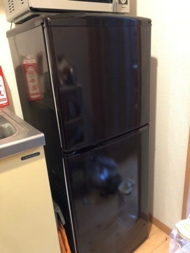 2ドア冷蔵庫 137L ハイアールアクア AQR-141B-T 2013年製 ボルドーブラウン