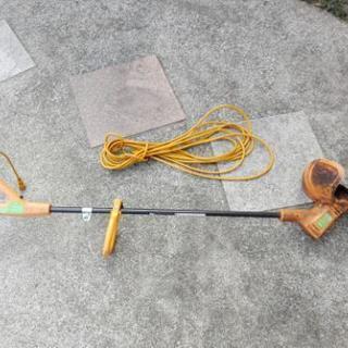 草・芝刈り機　刈る刈るボーイ
