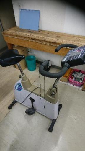 エアロバイク 訳あり コンビ