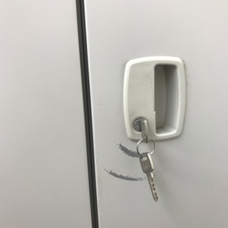 4人用ロッカーの画像
