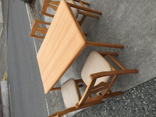 ダイニングセット売ります。