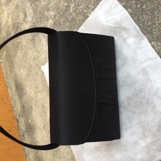 フォーマルバック売ります。の画像