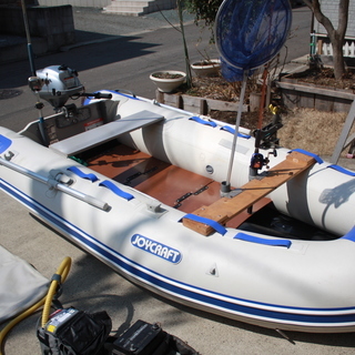 パワーボート・２馬力エンジン１式売りますの画像