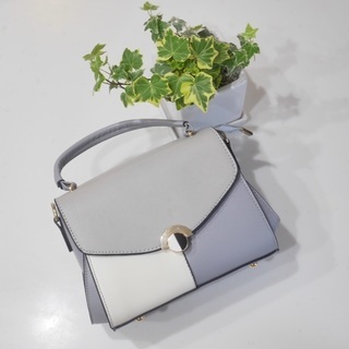ミニショルダーバック グレー
