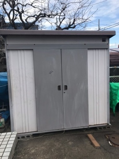 タクボ物置 年式不明