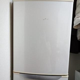 【讓り先決定致しました】パーソナルノンフロン冷蔵庫 NR-B141J の画像