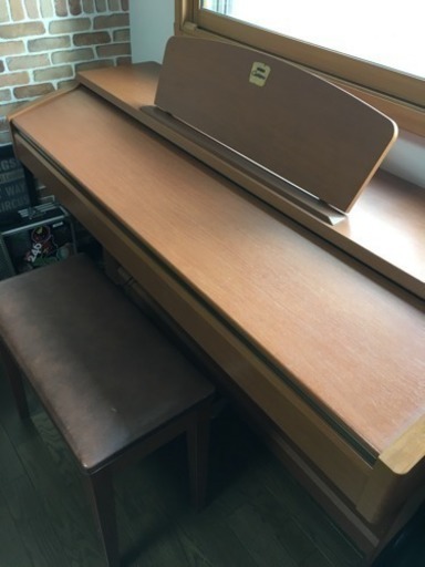 ヤマハ 電子ピアノ グラビノーバ  CLP-130