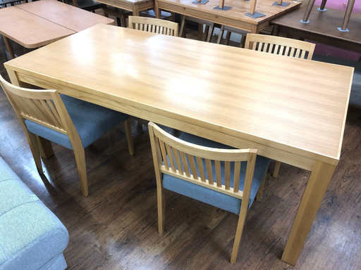 ACTUS (アクタス)の ダイニング5点セット