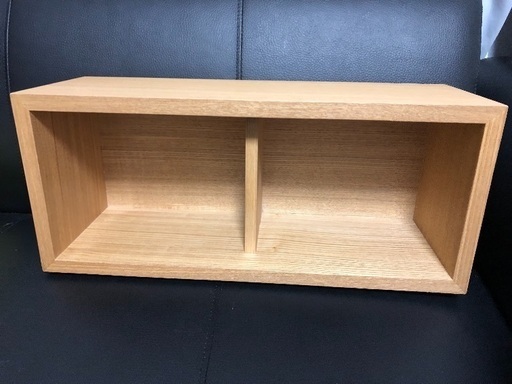 無印良品の壁付け棚、箱