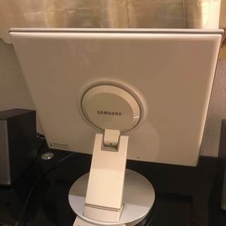 🔴無料【画面縦横比４：３】Samsung(サムスン) 枠がかっこいい 液晶ディスプレイ 型番「Syncmaster 193P」の画像