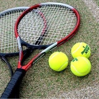 毎週水曜日に岸和田中央公園で硬式テニスしませんか？