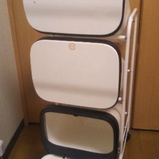4/8までの受け渡し☆新生活に☆可愛いくてスタイリッシュなゴミ箱の画像