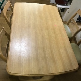 ダイニングテーブル、チェア4脚