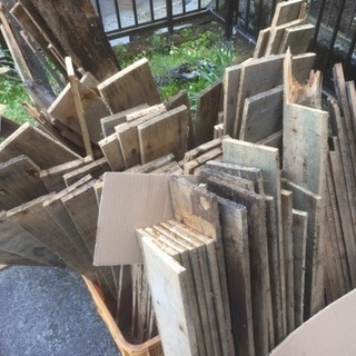 1~2mの廃材の画像
