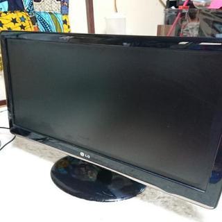 パソコンの薄型モニター