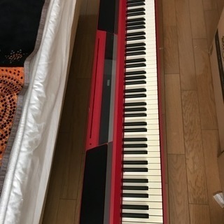 電子ピアノ