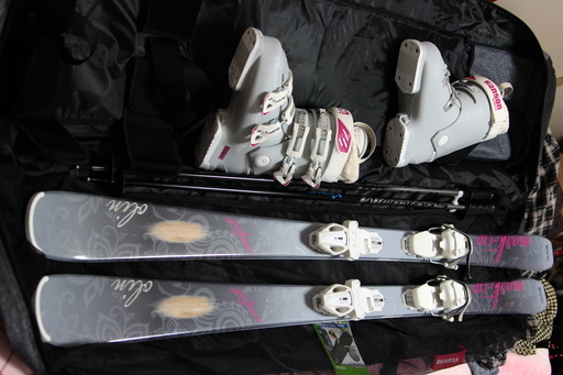 スキー板・ブーツ・ストック・ケース一式セット