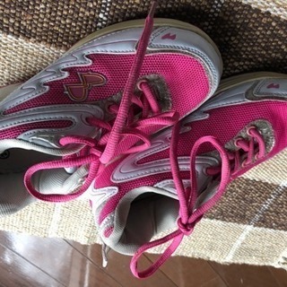 ローラーシューズ 女の子用2️⃣