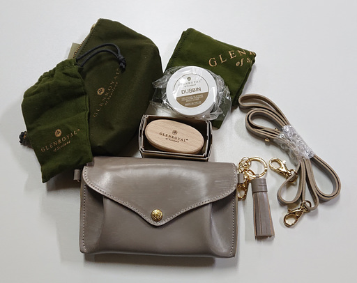 値段をさげました❗GLEN（グレンロイヤル）ショルダーバッグ　新品・無使用　ケア用品付き