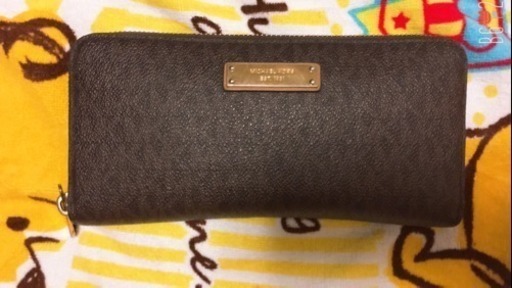 マイケルコース長財布