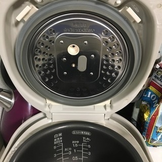 【中古美品】サンヨー炊飯器 圧力IH  おどり炊き 5合の画像